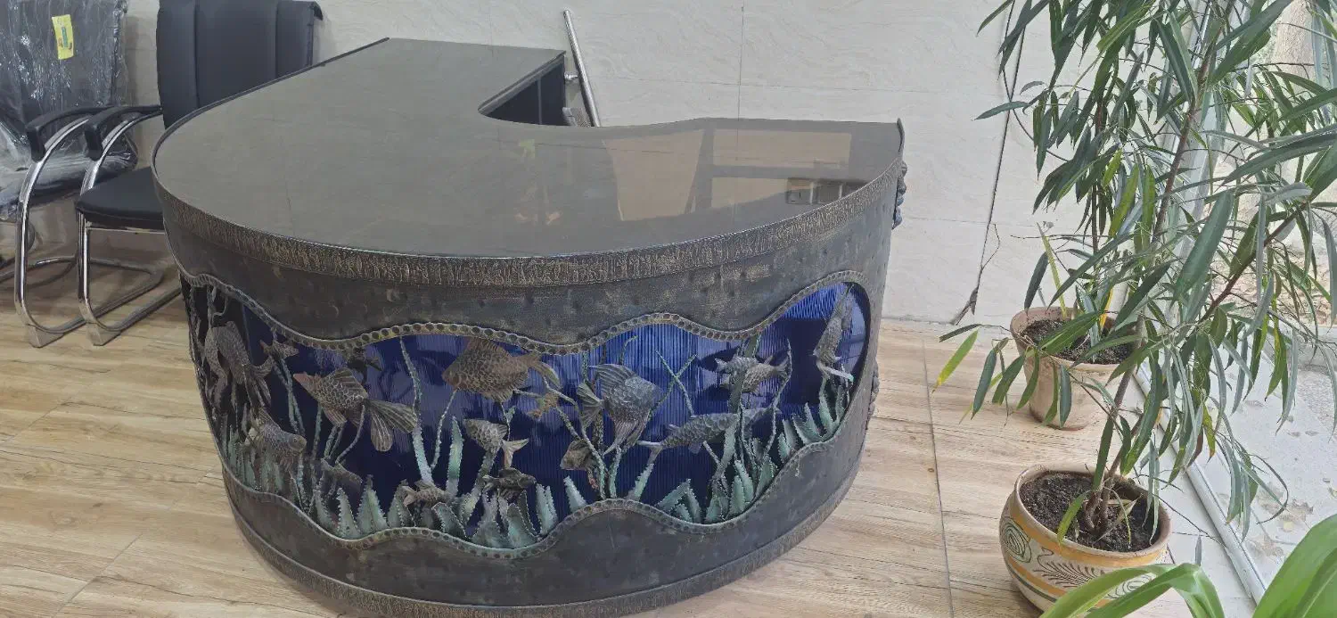 میز منشی انتیک اهنی هنری|کلکسیون اشیاء عتیقه|ملارد, |دیوار