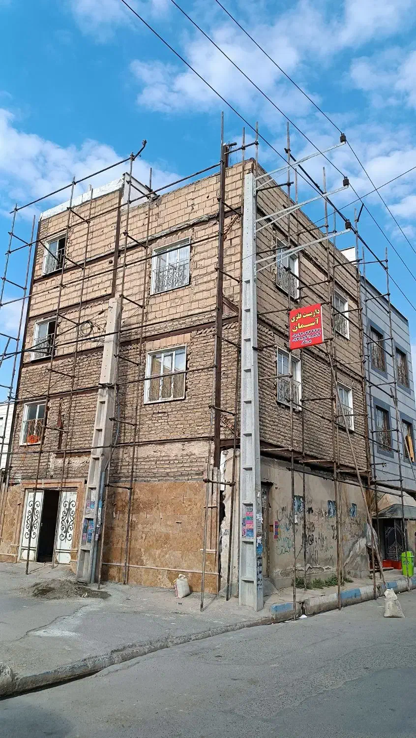 نصب انواع داربست فلزی با تخته بنای|خدمات پیشه و مهارت|پیشوا, |دیوار