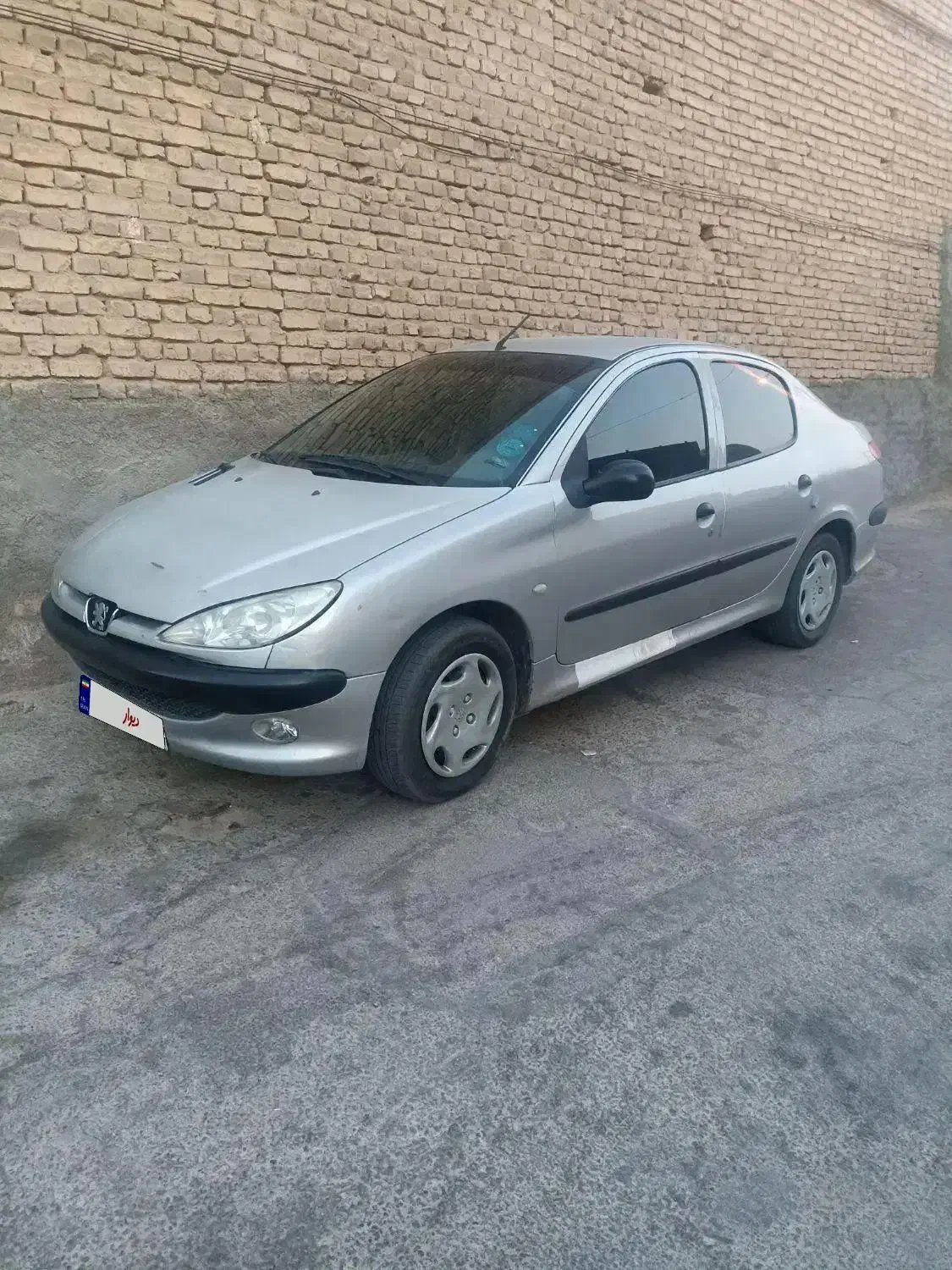 206sdتیوفایو|خودرو سواری و وانت|اردکان, |دیوار