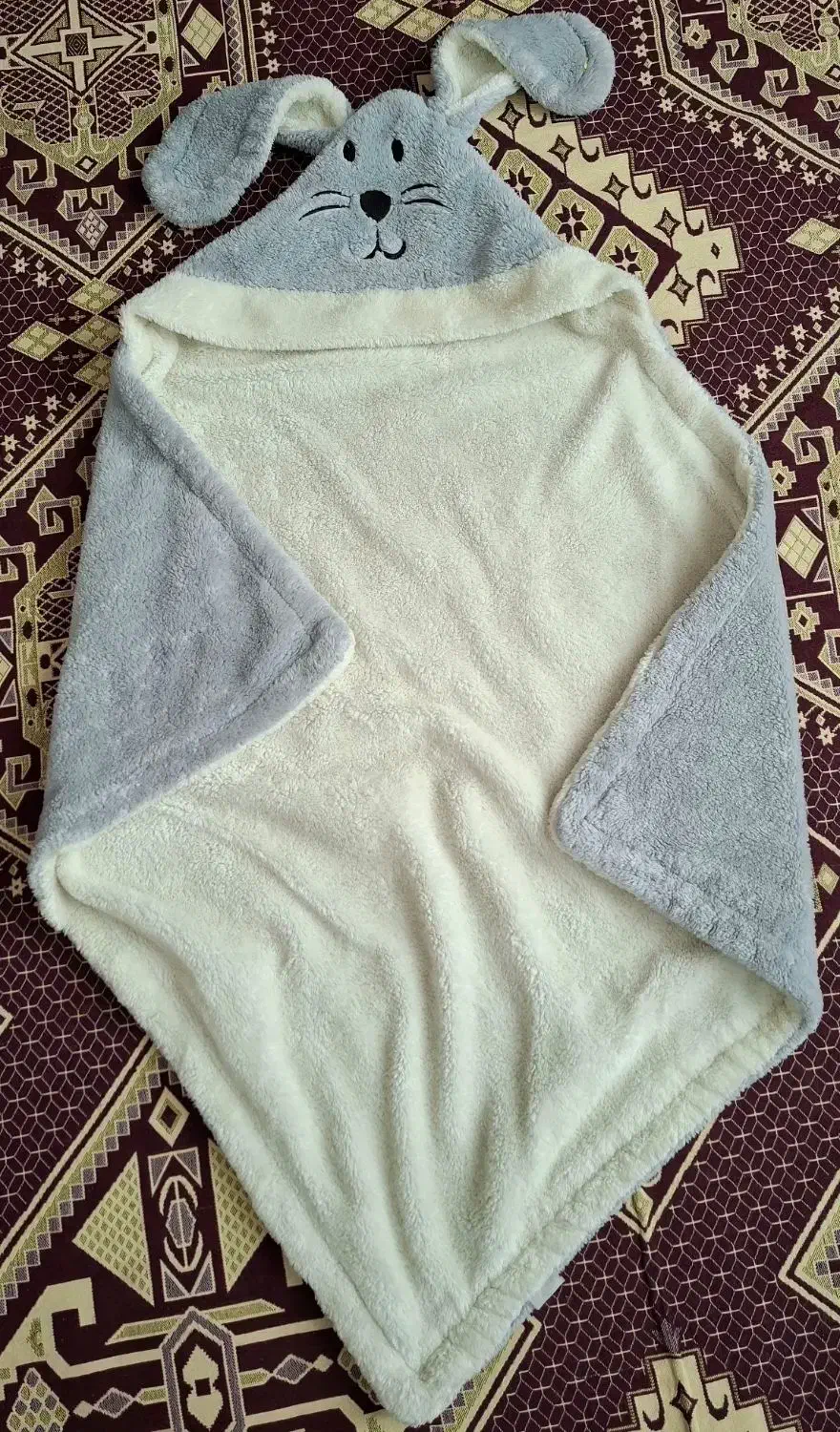 پتو دور پیچ نوزاد خرگوشی|اسباب و اثاث بچه|مشهد, شهید علی محمدی|دیوار