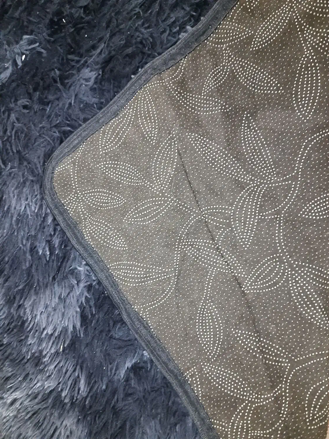 فرش شگی و کناره|فرش|قم, زنبیل آباد|دیوار