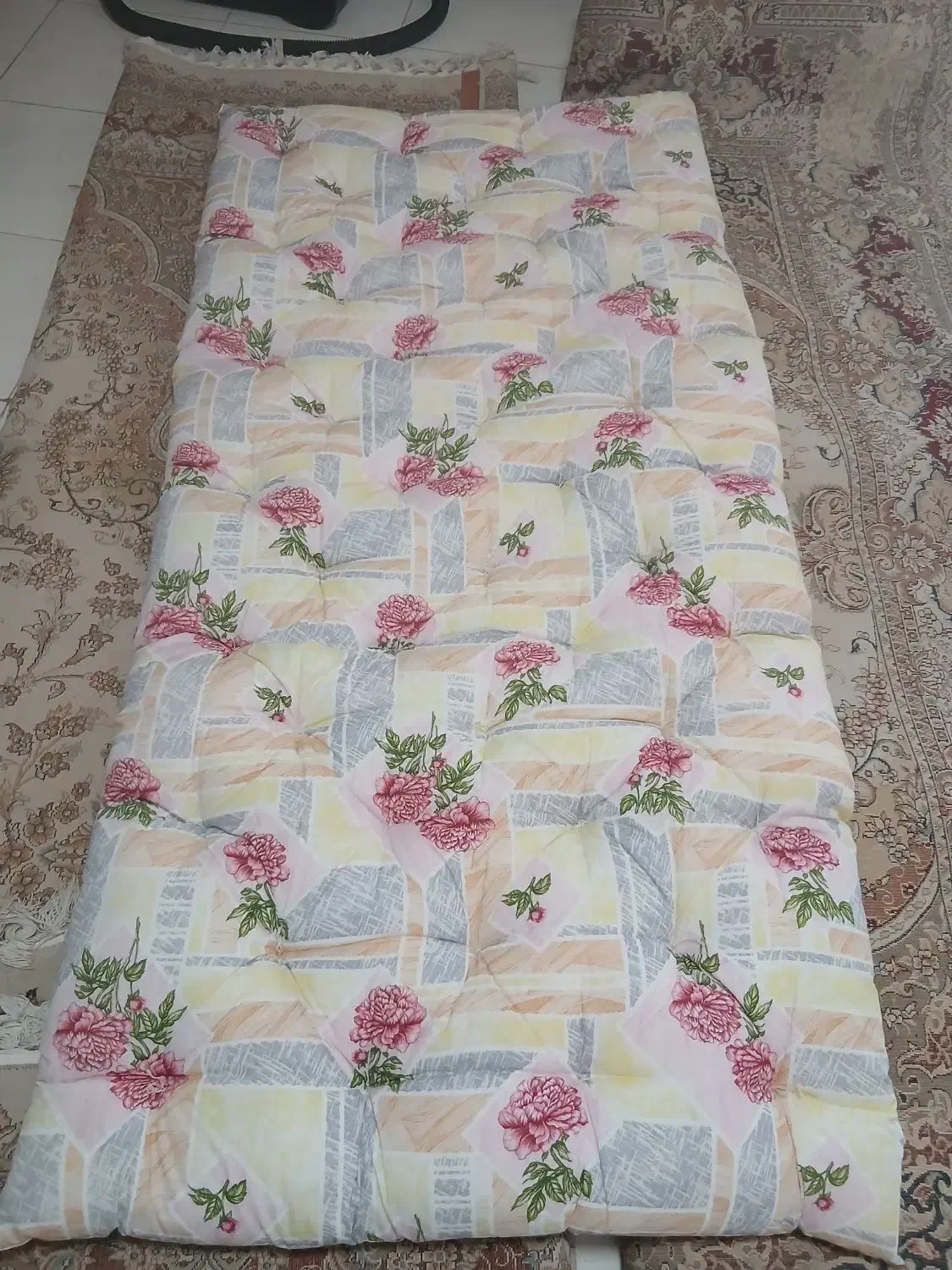 تشک نو اندازه ۱۹۰ در ۹۰.الیاف کره ای|تشک تختخواب|شیراز, فرگاز|دیوار