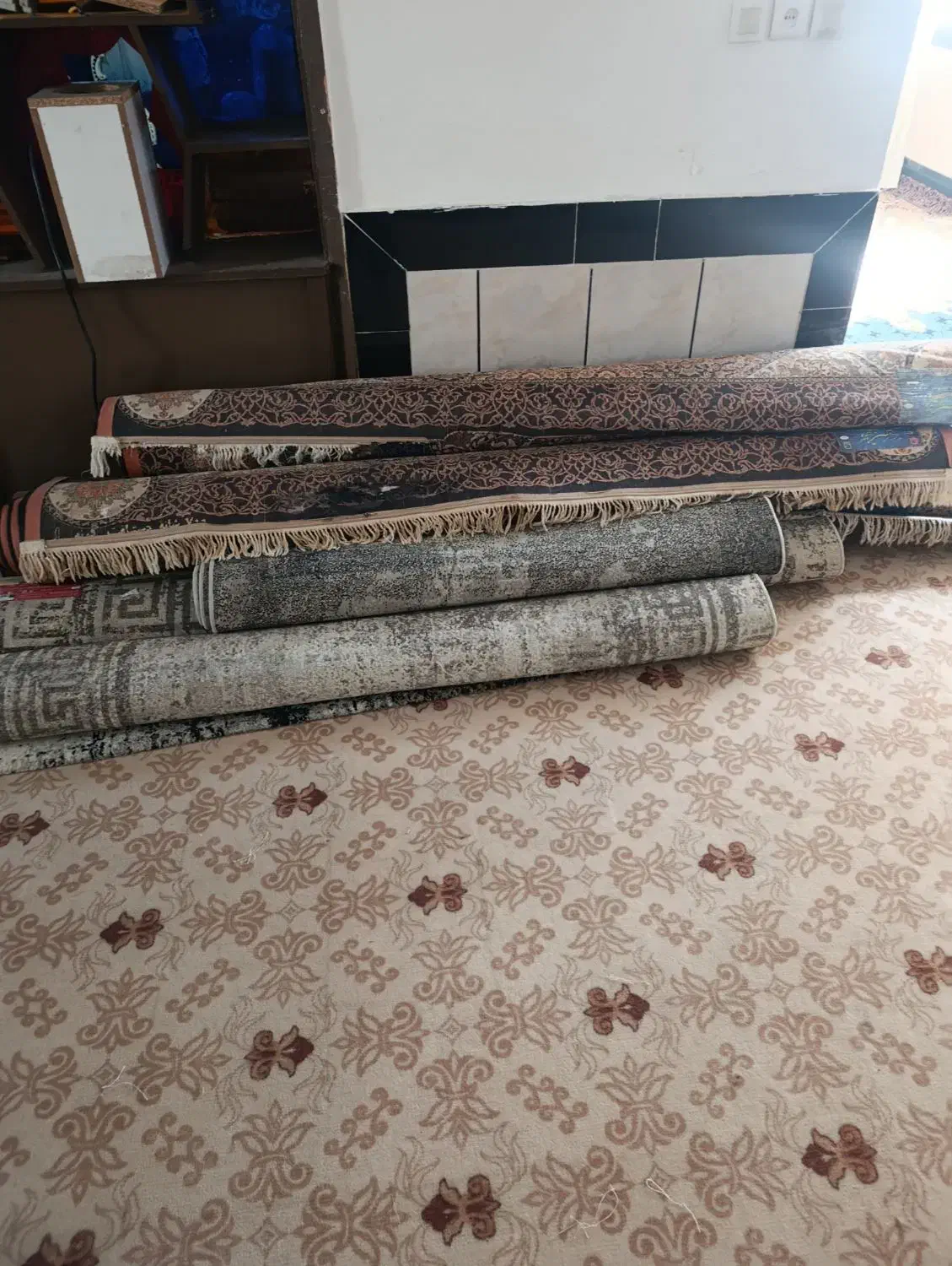 فروش فرش ۹متری و ۱۲متری قیمت ۵میلیون|فرش|گرگان, |دیوار
