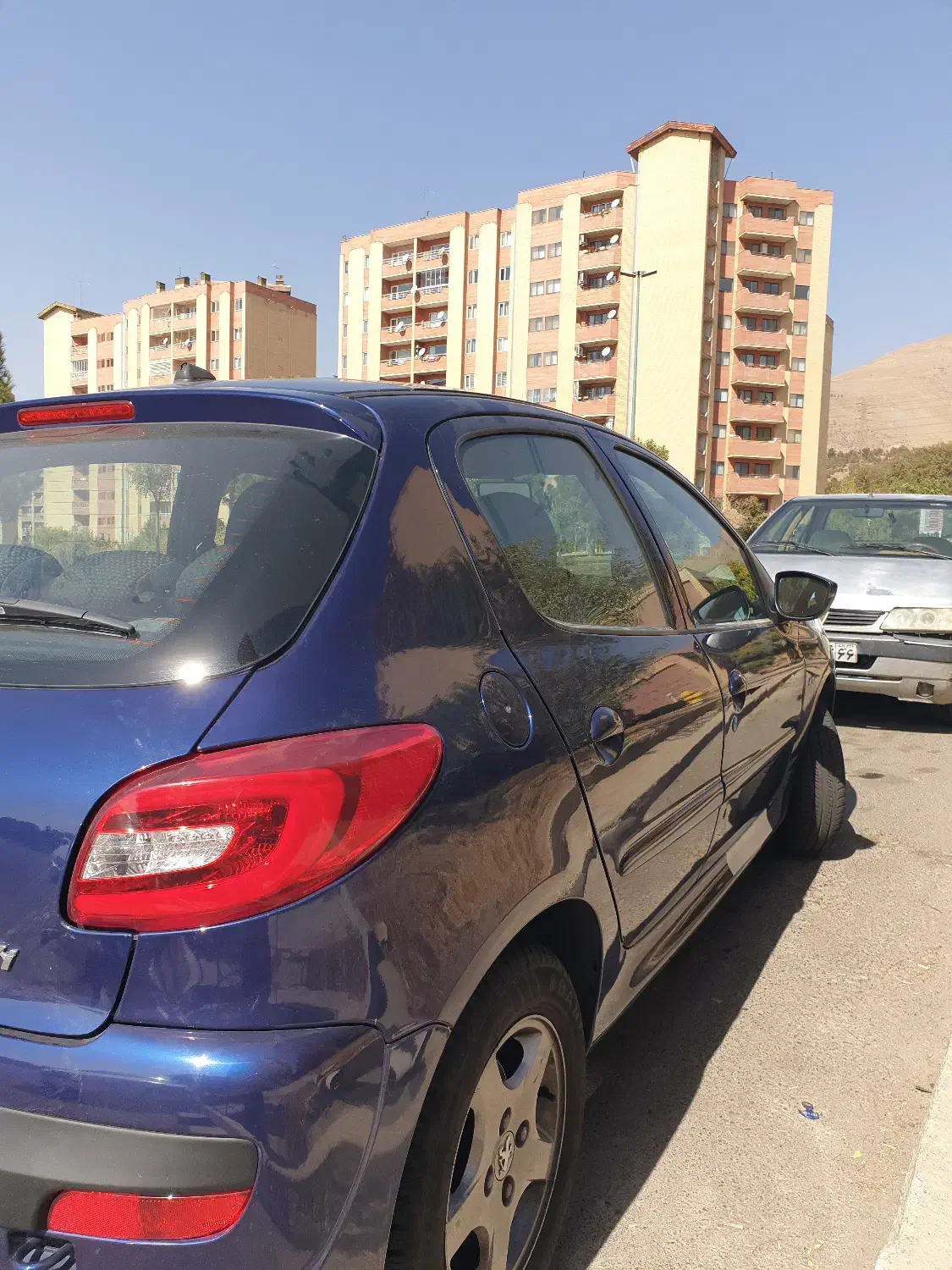 207 پانوراما دستی TU5 موتور  و بدنه بدون نقص|خودرو سواری و وانت|اهواز, کوی قائم|دیوار