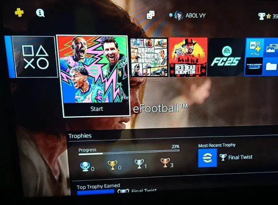 پلی استیشن 4 اسلیم 1ترا|کنسول، بازی ویدئویی و آنلاین|میانه, |دیوار