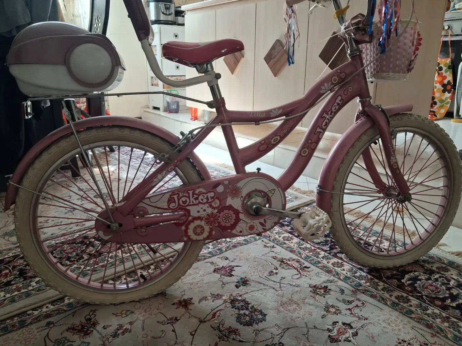 میزعسلی و ودوچرخه ۲۰  استفاده نشده درحدنو|مبلمان خانگی و میز عسلی|چهارباغ, |دیوار