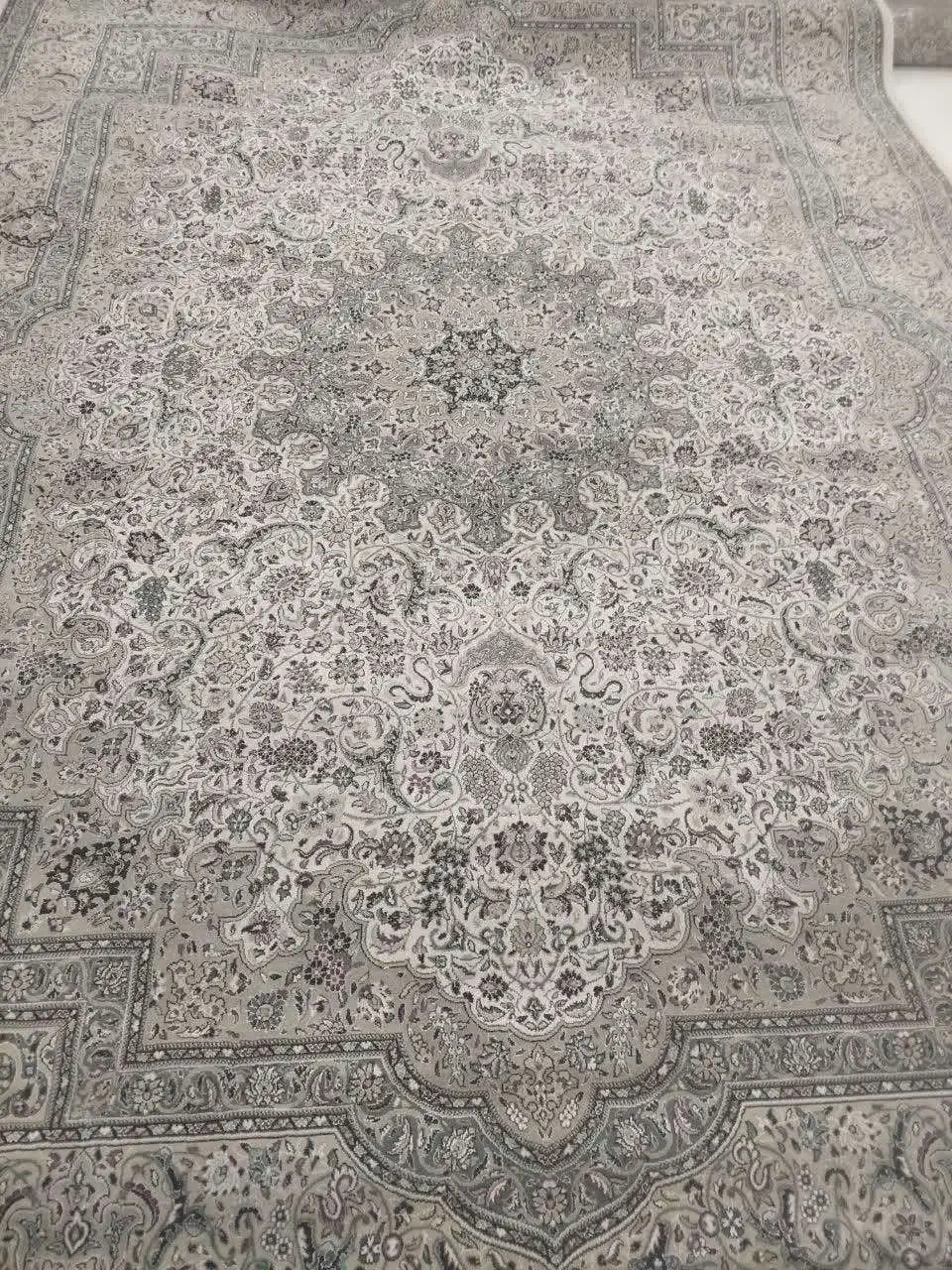 فرش|فرش|تهران, لویزان|دیوار