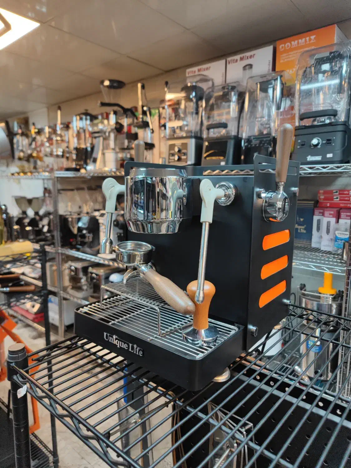 اسپرسو قهوه ساز نیمه صنعتی اسپرسوساز یونیک لایف|کافی‌شاپ و رستوران|اندیشه, شهرک کوثر|دیوار