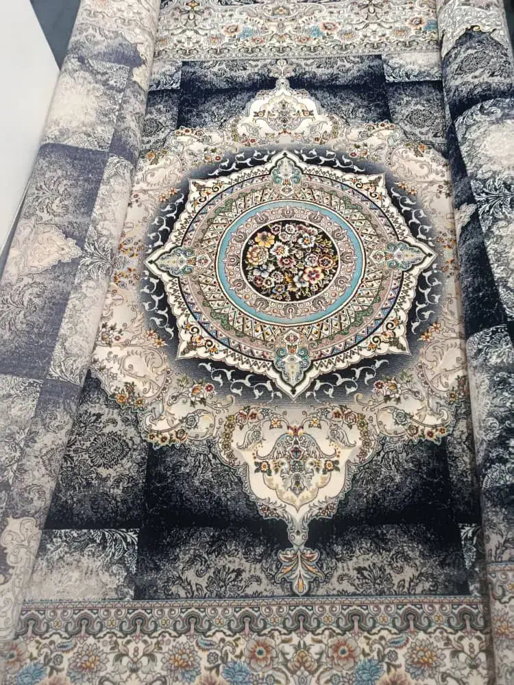 فرش ۷۰۰ شانه نو|فرش|شیراز, شاهجیان|دیوار