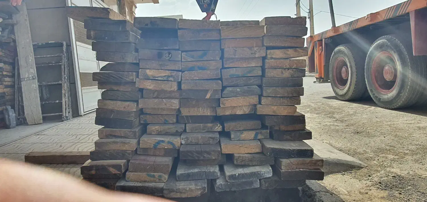 اجاره کرایه تخته بنایی داربست بشکه خرک قالی|مصالح و تجهیزات ساختمان|اصفهان, همدانیان|دیوار