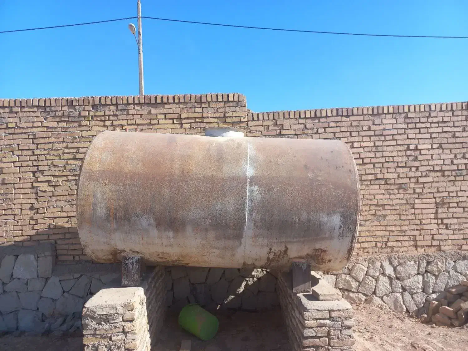 منبع|مصالح و تجهیزات ساختمان|سبزوار, ابارش|دیوار