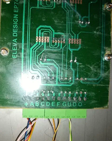 به یک شاگرد نیاز مندم|استخدام معماری، عمران و ساختمانی|سنندج, |دیوار