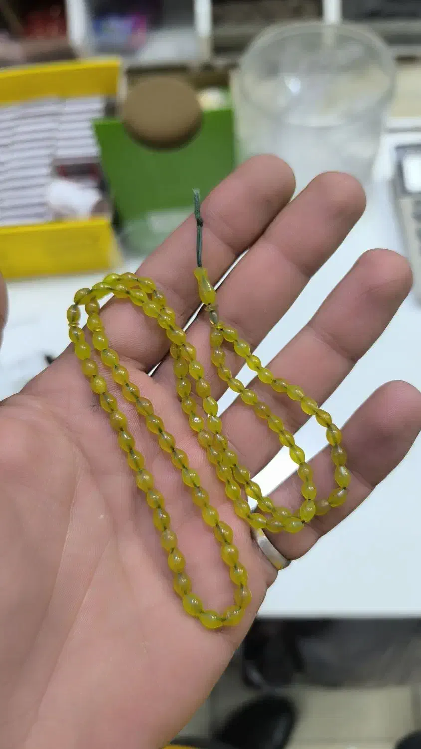 تسبیح شاه مقصود|کلکسیون اشیاء عتیقه|کاشمر, |دیوار