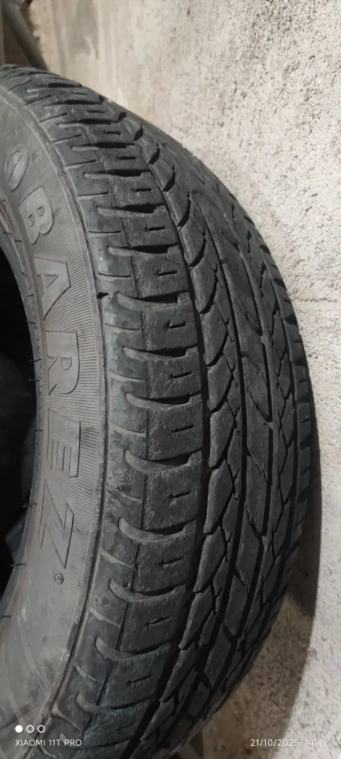 لاستیک کوییک در حد نو|قطعات یدکی و لوازم جانبی|دوگنبدان, |دیوار