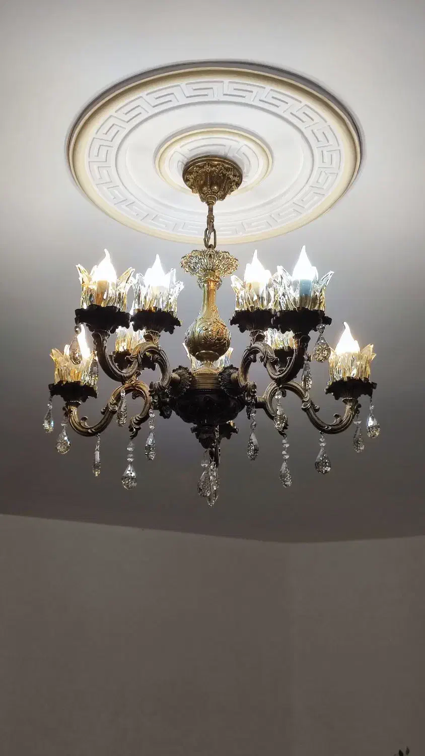 لوستر آنتیک رنگ برنزی|لوستر و چراغ آویز|ملایر, |دیوار