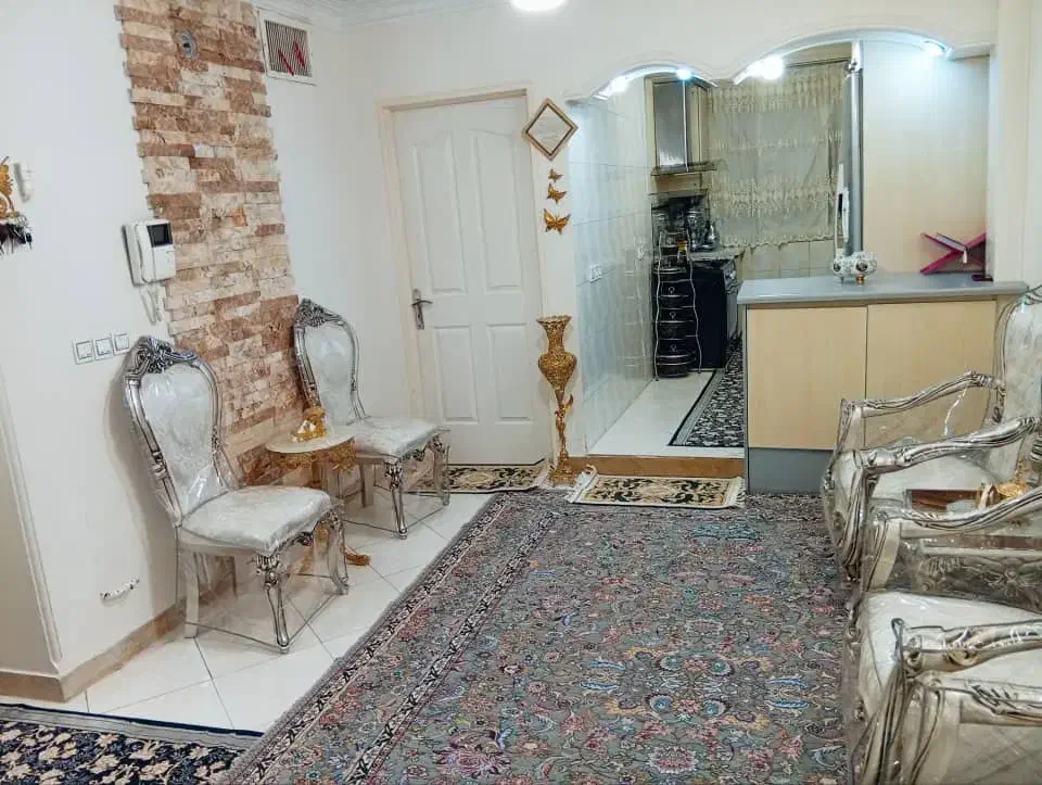 آپارتمان ۵۲ متری تک واحدی پارکینگ دار بهاران|فروش آپارتمان|تهران, سجاد|دیوار