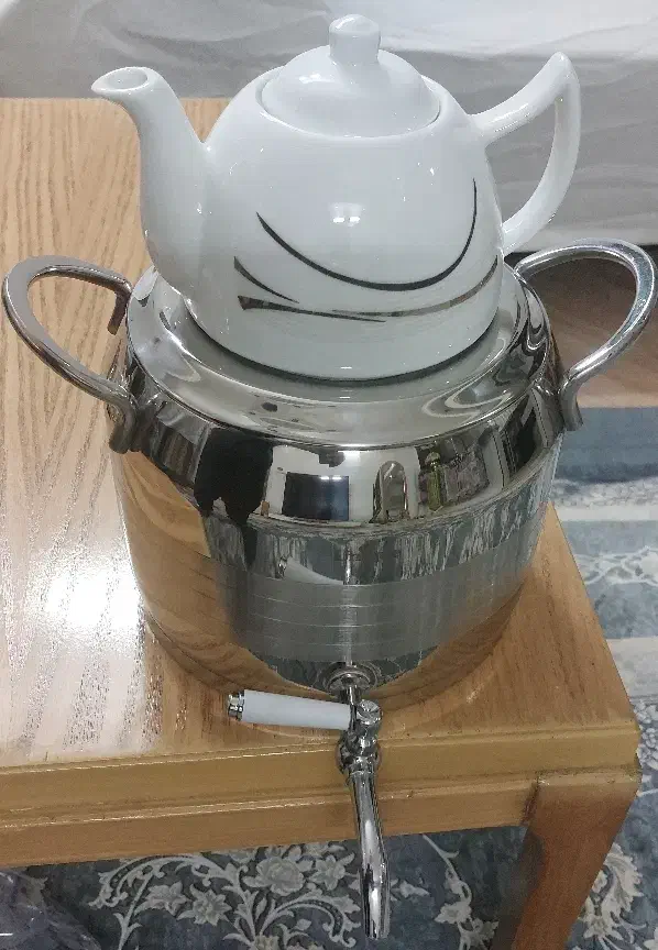 کتری همراه قوری یونیک|قوری، کتری، قهوه‌ساز دستی|ری, علایین|دیوار