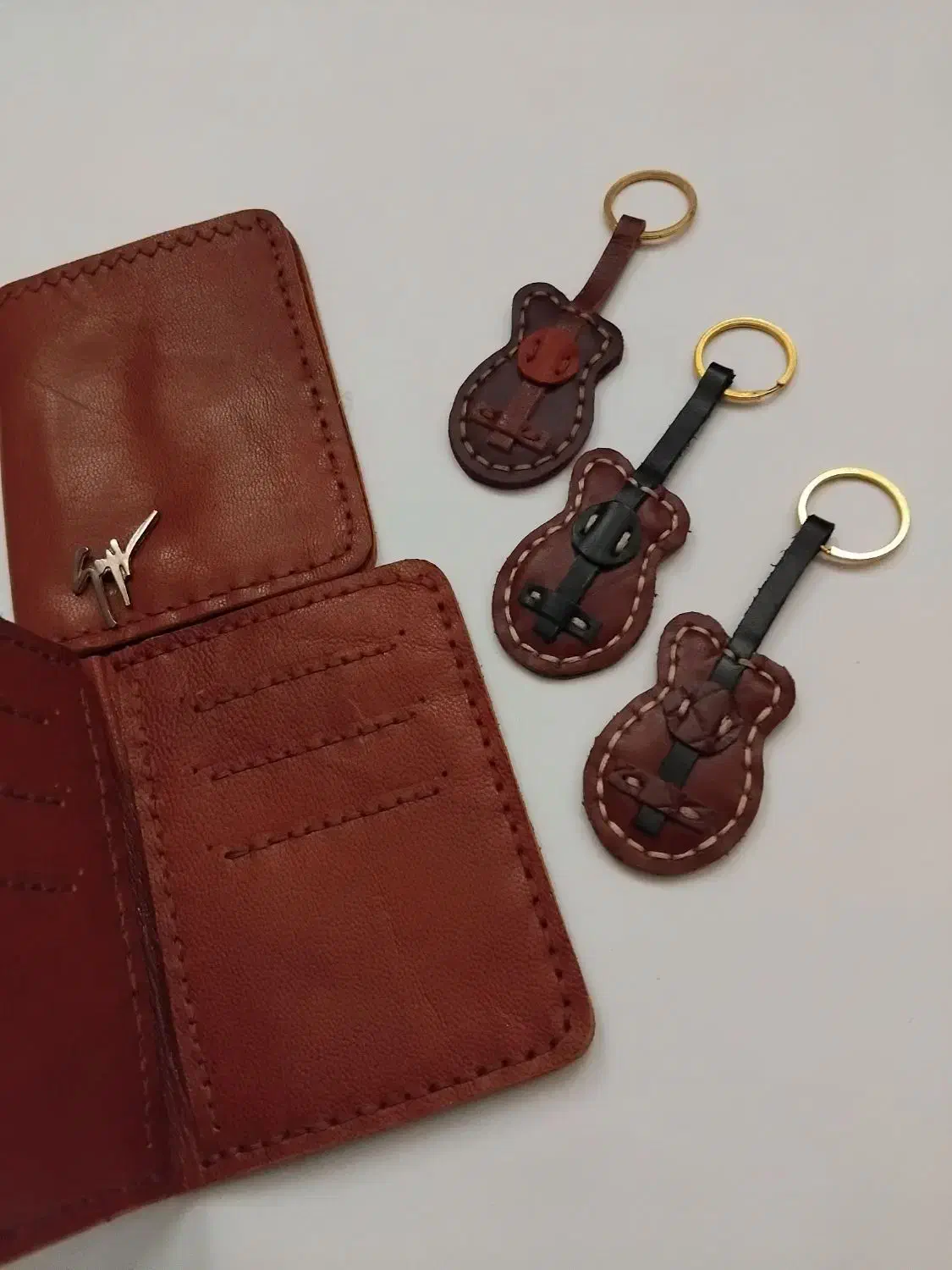 کیف چرم اصل|کیف، کفش، کمربند|قم, سراجه (۱۵ خرداد)|دیوار