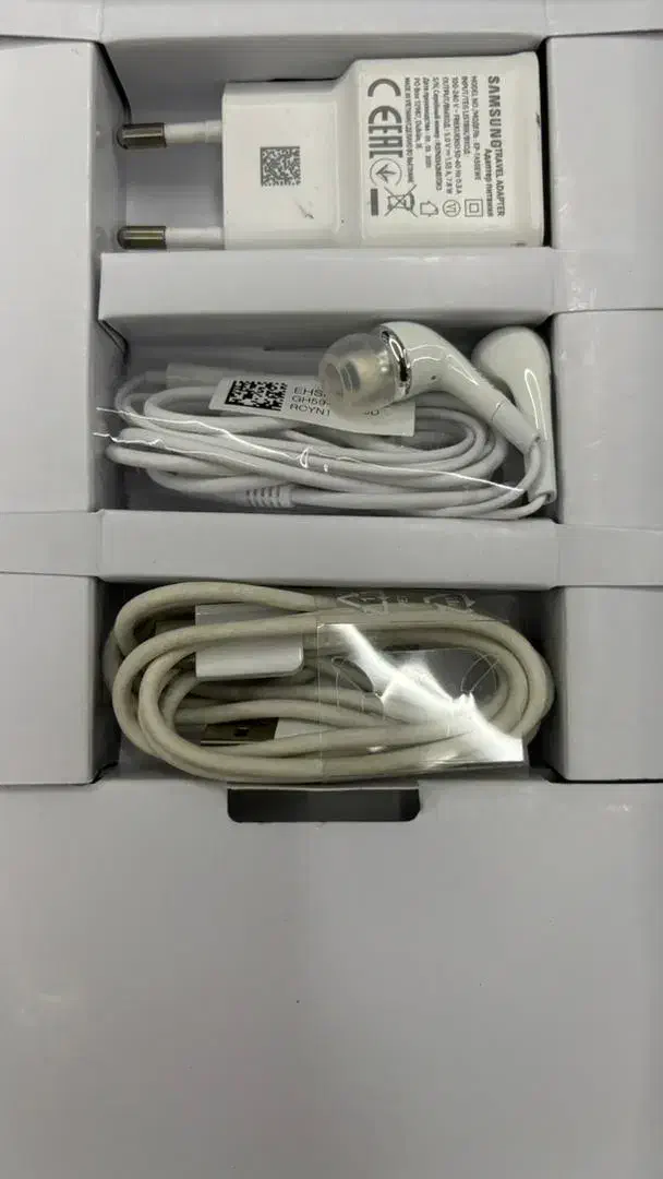 تبلت در حد نو استفاده نشده|تبلت|اندیشه, اندیشه فاز ۱|دیوار