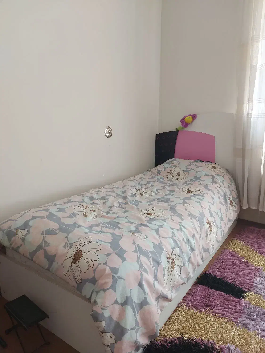 سرویس خواب دخترانه***تخت و کمد میز تحریر|تخت و سرویس خواب|شیراز, وحدت|دیوار