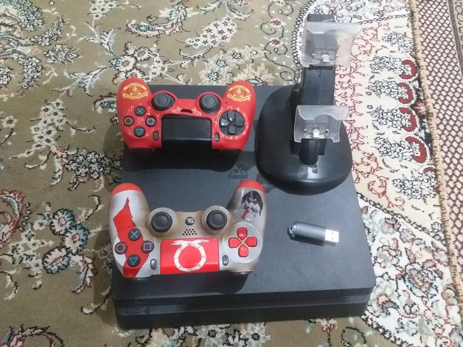 کرایه دادن یک دستگاه کنسول Ps4|کنسول، بازی ویدئویی و آنلاین|ازنا, |دیوار