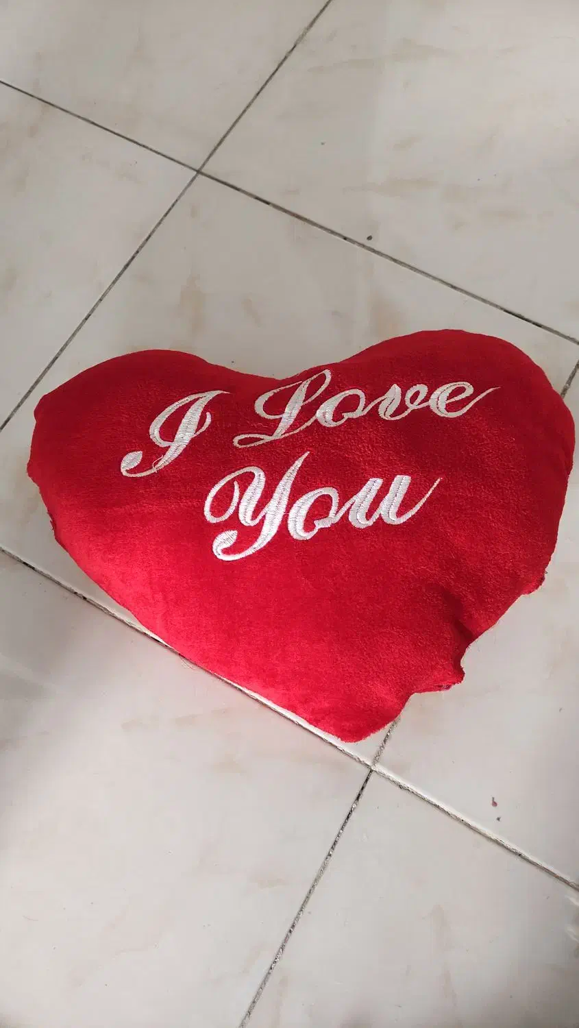 اسباب بازی کارکرده|اسباببازی|قائن, |دیوار