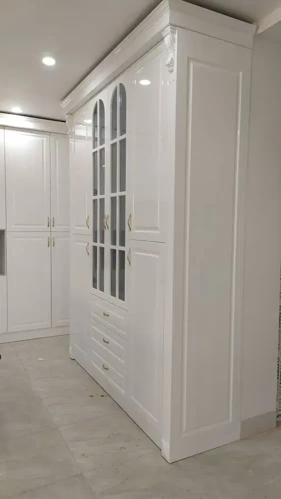 فقط با پرداخت دستمزد صاحب کابینت و کمد دیواری شوید|خدمات پیشه و مهارت|بهبهان, |دیوار