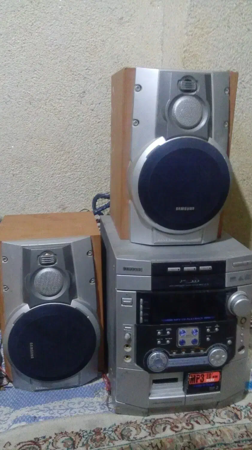 ضبط سامسونگ سالم و تمیز|سیستم صوتی خانگی|همدان, |دیوار