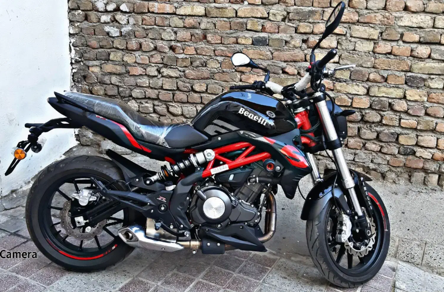 بنلی جفت سیلندر۳۰۰|موتورسیکلت|بروجرد, |دیوار