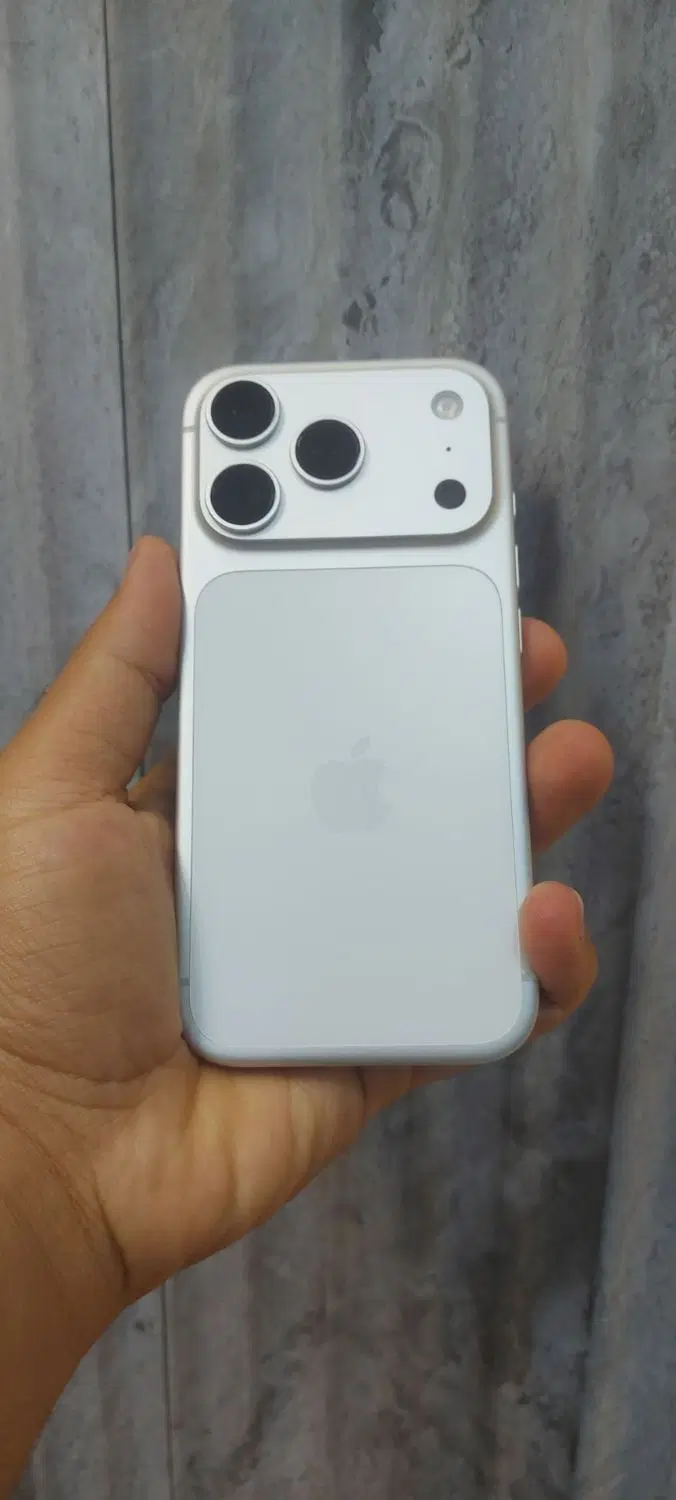 iPhone 17 pro 256 silver|موبایل|مشهد, بهشت|دیوار