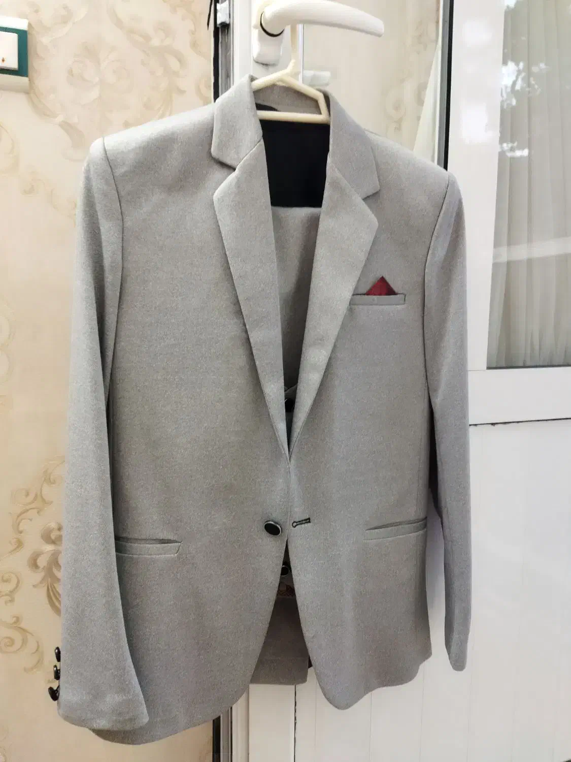 کت وشلوار|لباس|گلپایگان, |دیوار