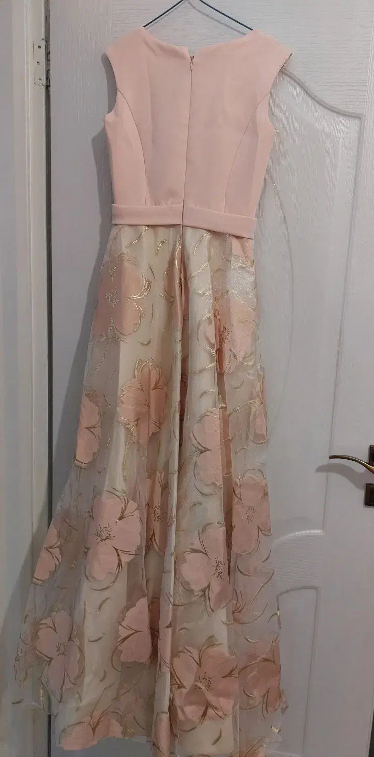 به پولش نیاز دارم|لباس|فردوسیه, |دیوار