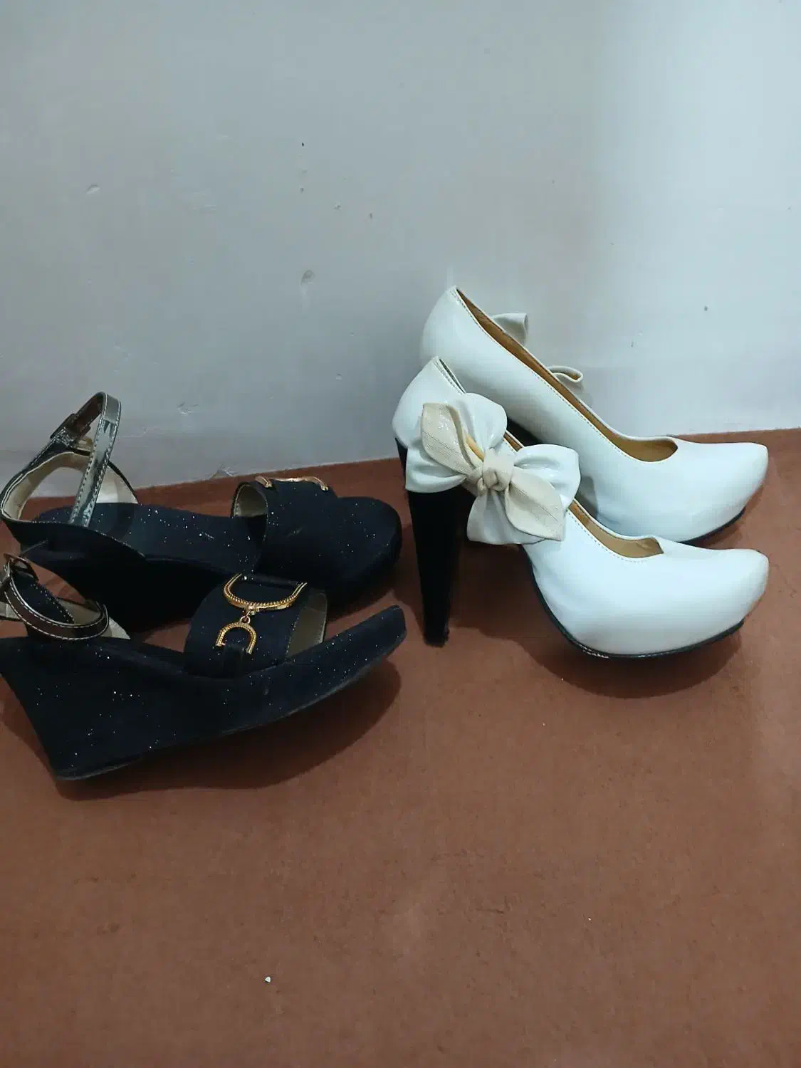 کفش مجلسی زنانه سالم و پارگی|کیف، کفش، کمربند|سنندج, |دیوار