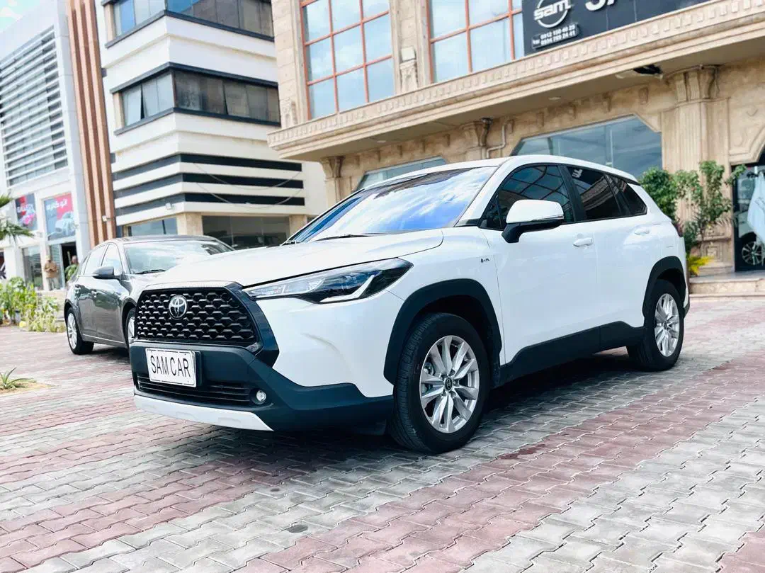 تویوتا کرولا کراس مدل 2025|خودرو سواری و وانت|کیش, |دیوار