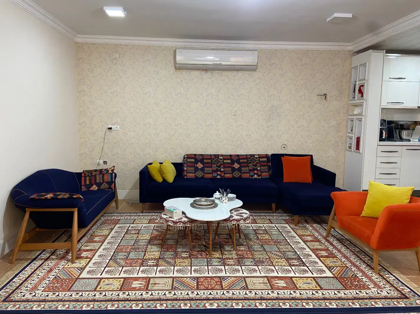 فروش تمیز کارواش شده|فرش|بندر دیر, |دیوار