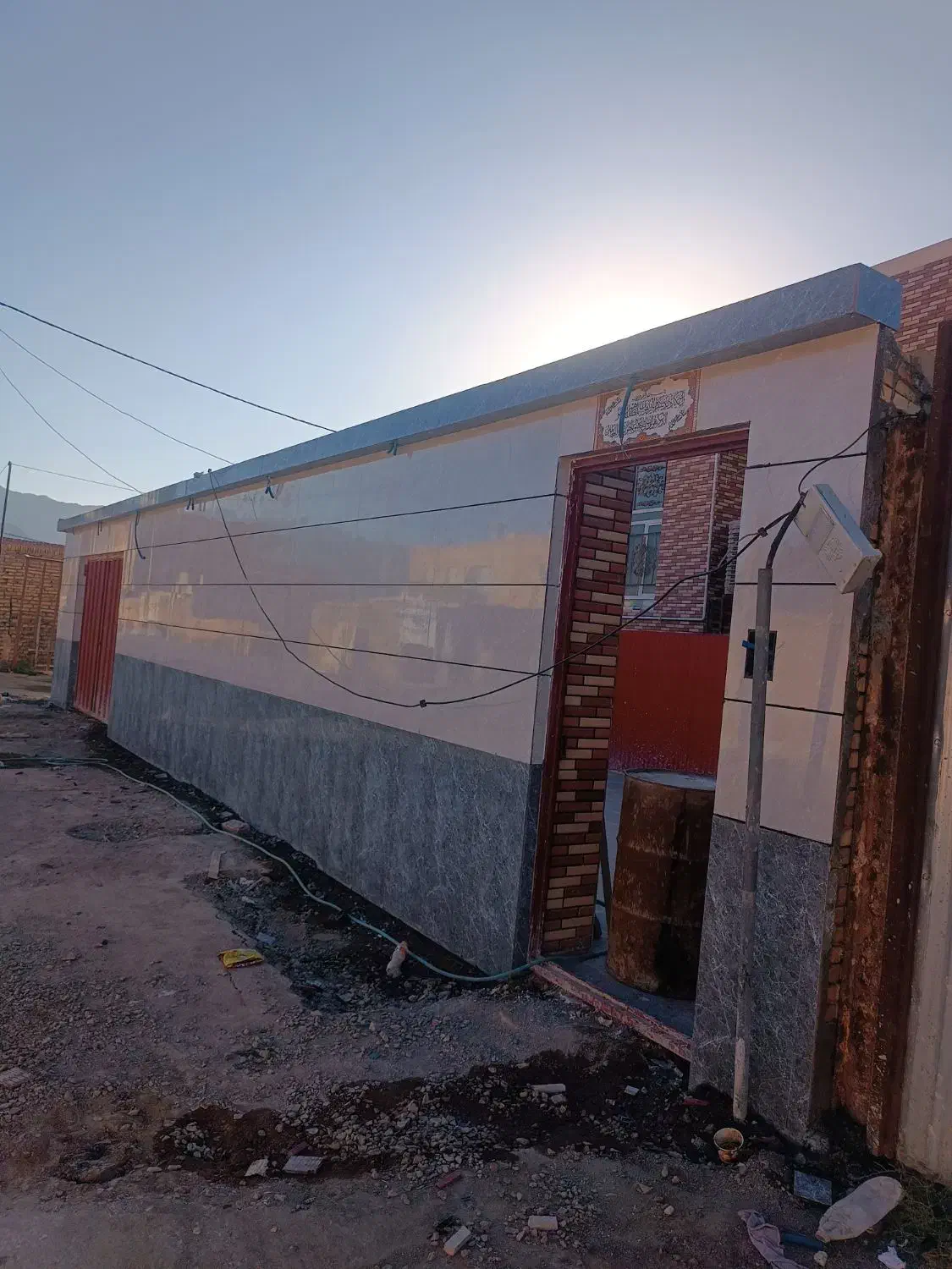 کاشی کاری و سرامیک کار و کاشی کار|خدمات پیشه و مهارت|زاهدان, |دیوار