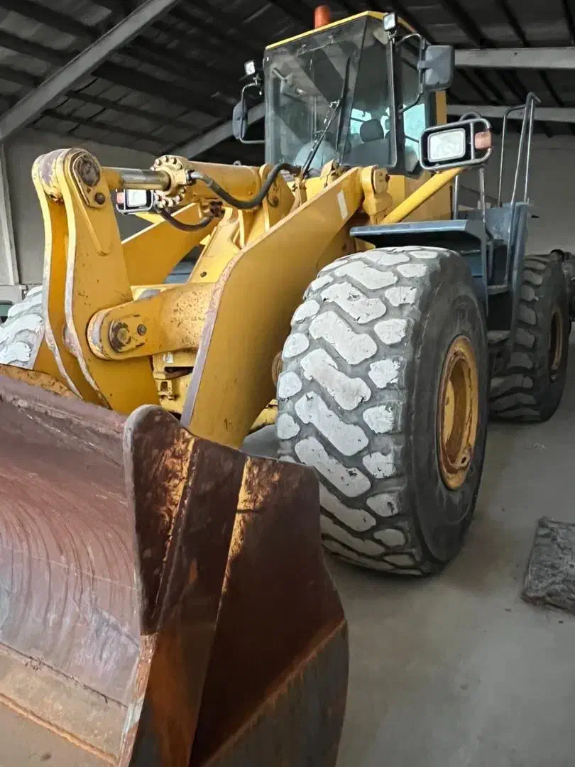 لودر۴۷۰کوماتسو۲۰۱۰فابریک|خودرو سنگین|شیراز, دکتر حسابی|دیوار