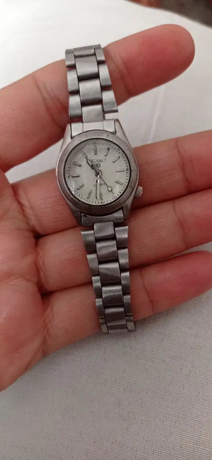 ساعتseako5اصلی ،ماشین ریش تراش ومقداری سکه قدیمی|کلکسیون اشیاء عتیقه|تویسرکان, |دیوار