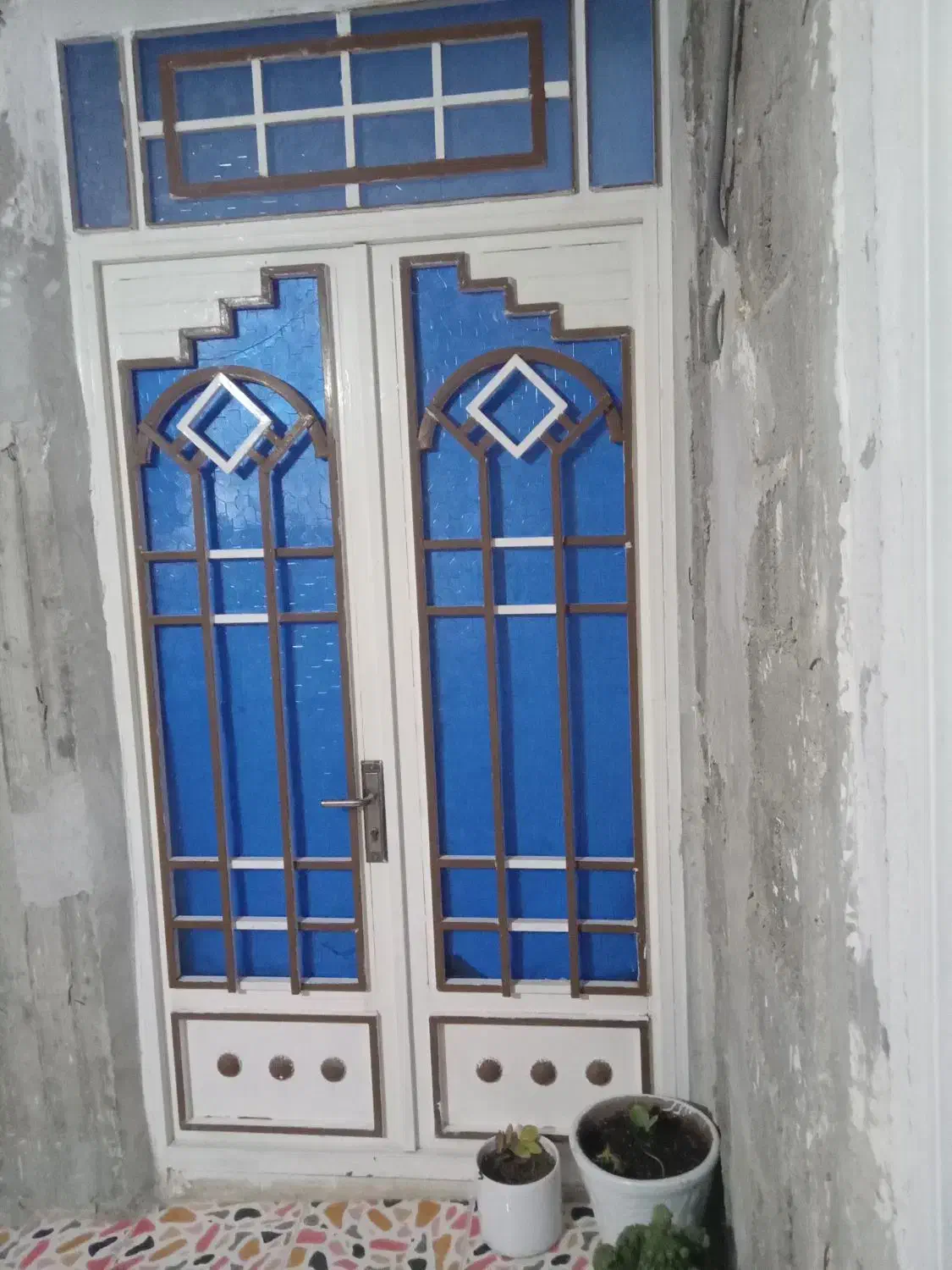 در آهنی|مصالح و تجهیزات ساختمان|خورموج, |دیوار