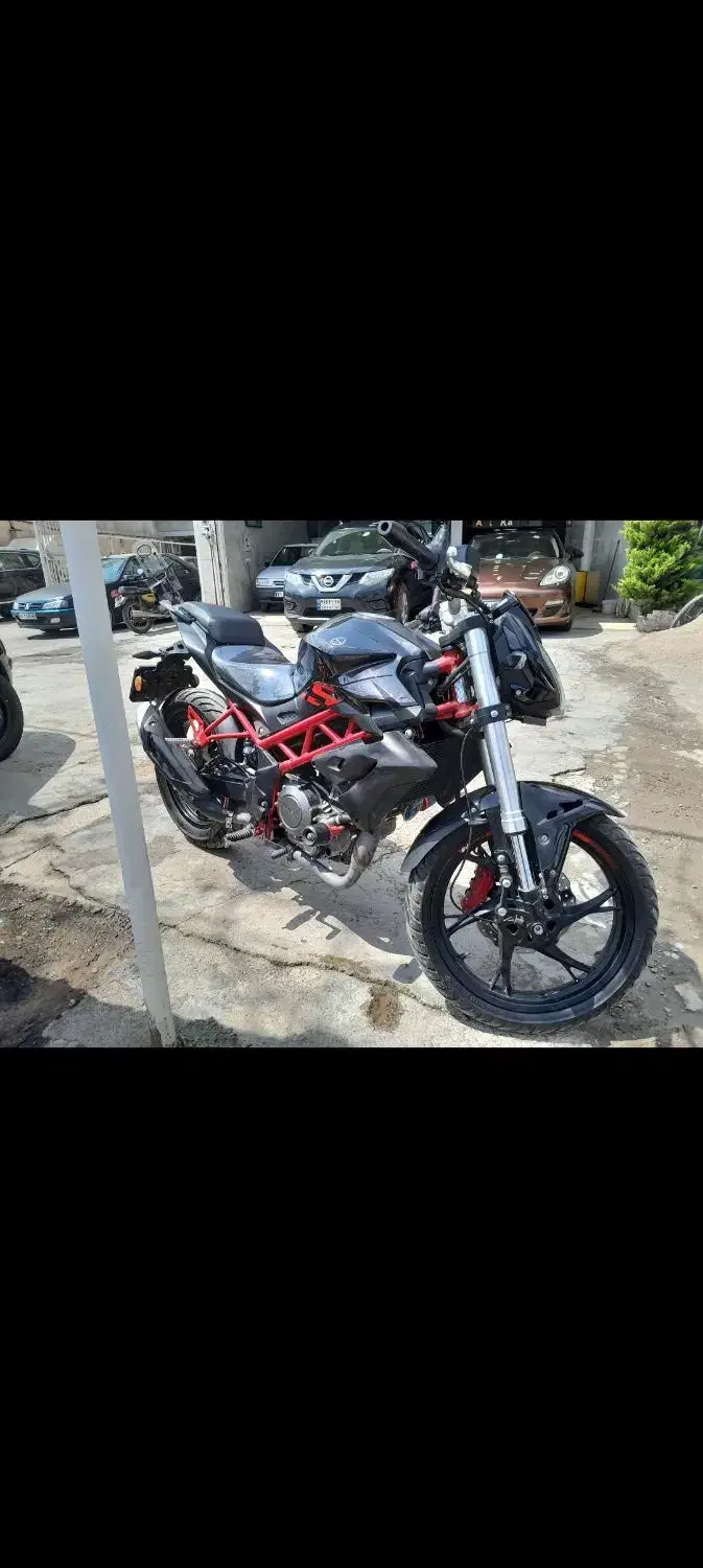 لاستک جلو عقب  زنجیر نو|موتورسیکلت|رشت, نامجو|دیوار