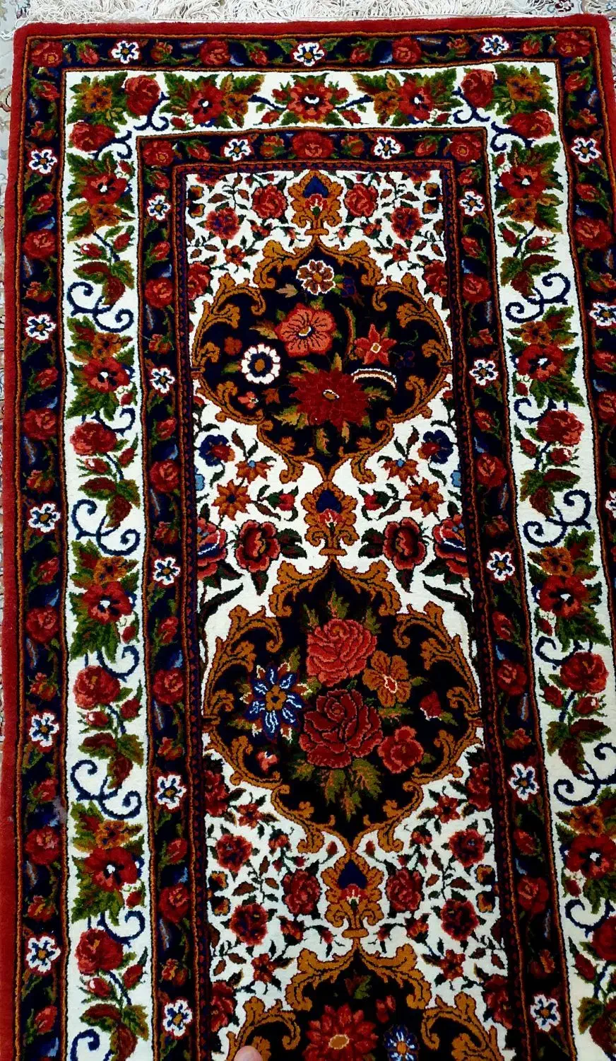 کناره دستبافت|فرش|اصفهان, کوی ولی عصر|دیوار