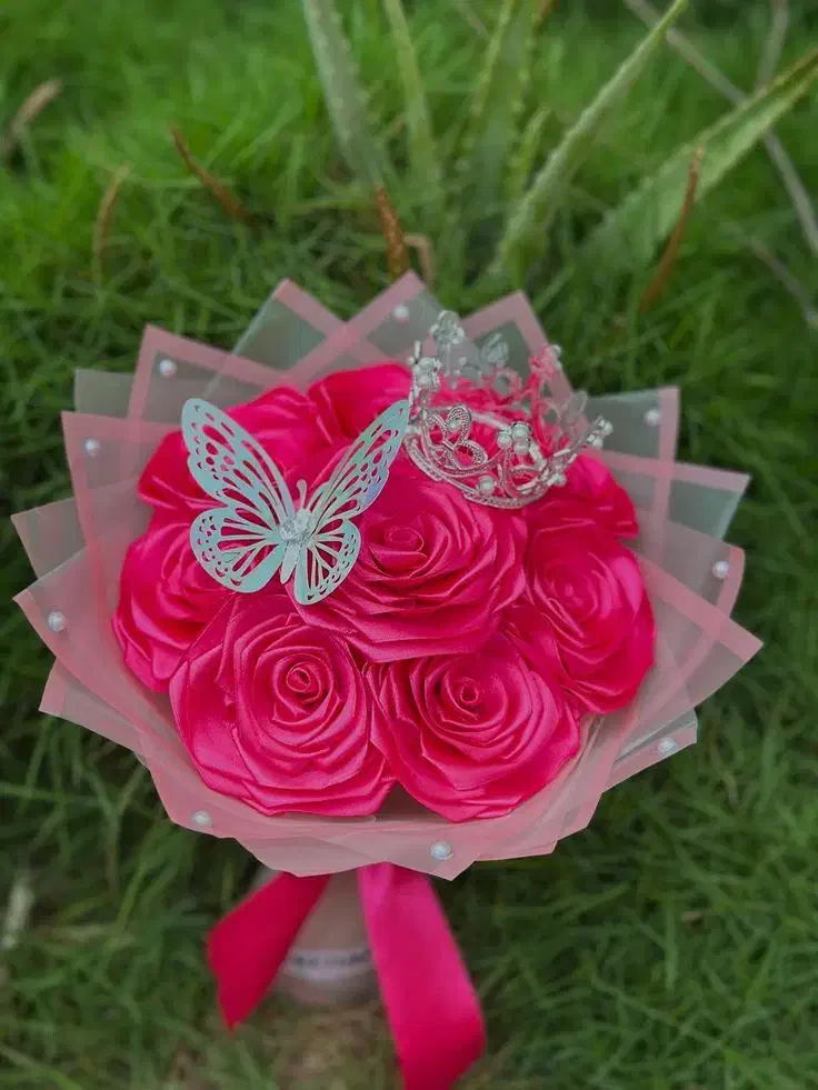 گل روبانی روز زن ۲۰ آذر|گل مصنوعی|ارومیه, |دیوار