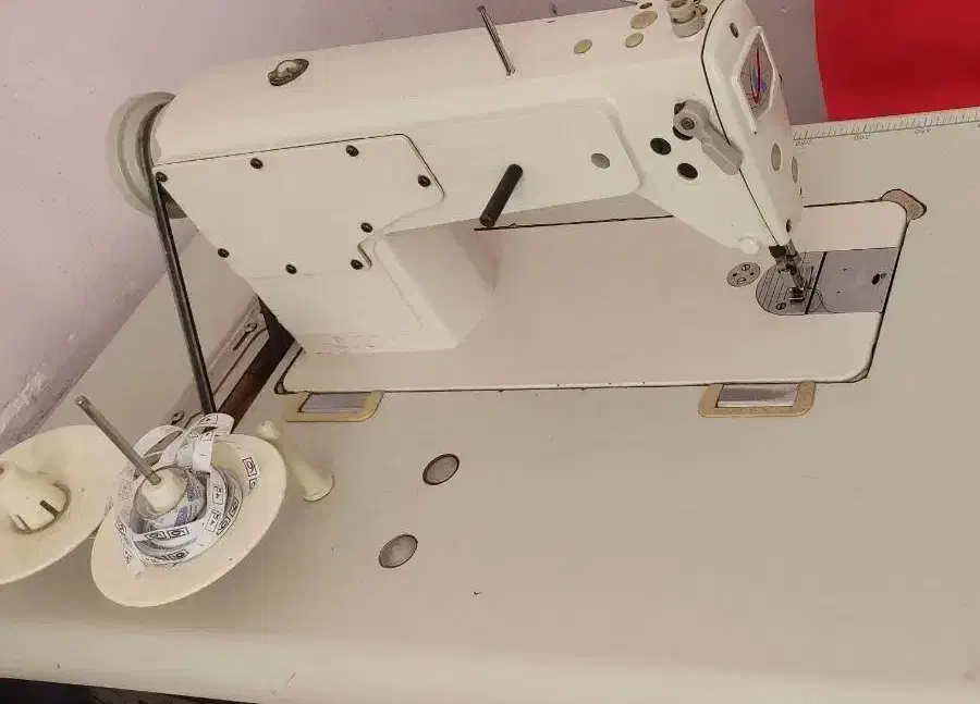 چرخ راسته دوز|چرخ خیاطی و ریسندگی|سبزوار, توحیدشهر|دیوار