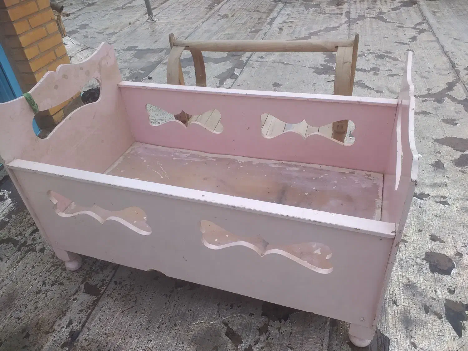 تخت کودک|تخت و صندلی بچه|بهبهان, |دیوار