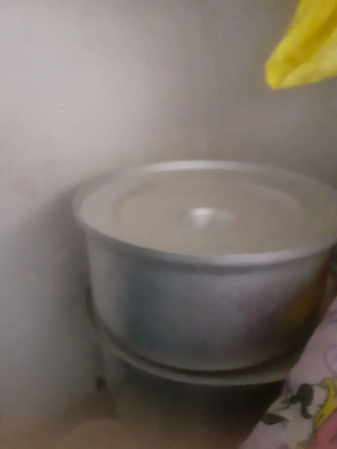 قابلمه|ظروف پخت‌وپز|یاسوج, |دیوار