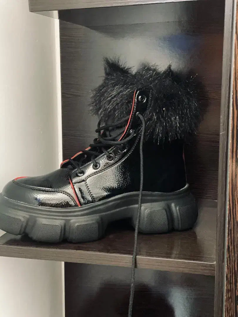 بوت|کیف، کفش، کمربند|فسا, |دیوار