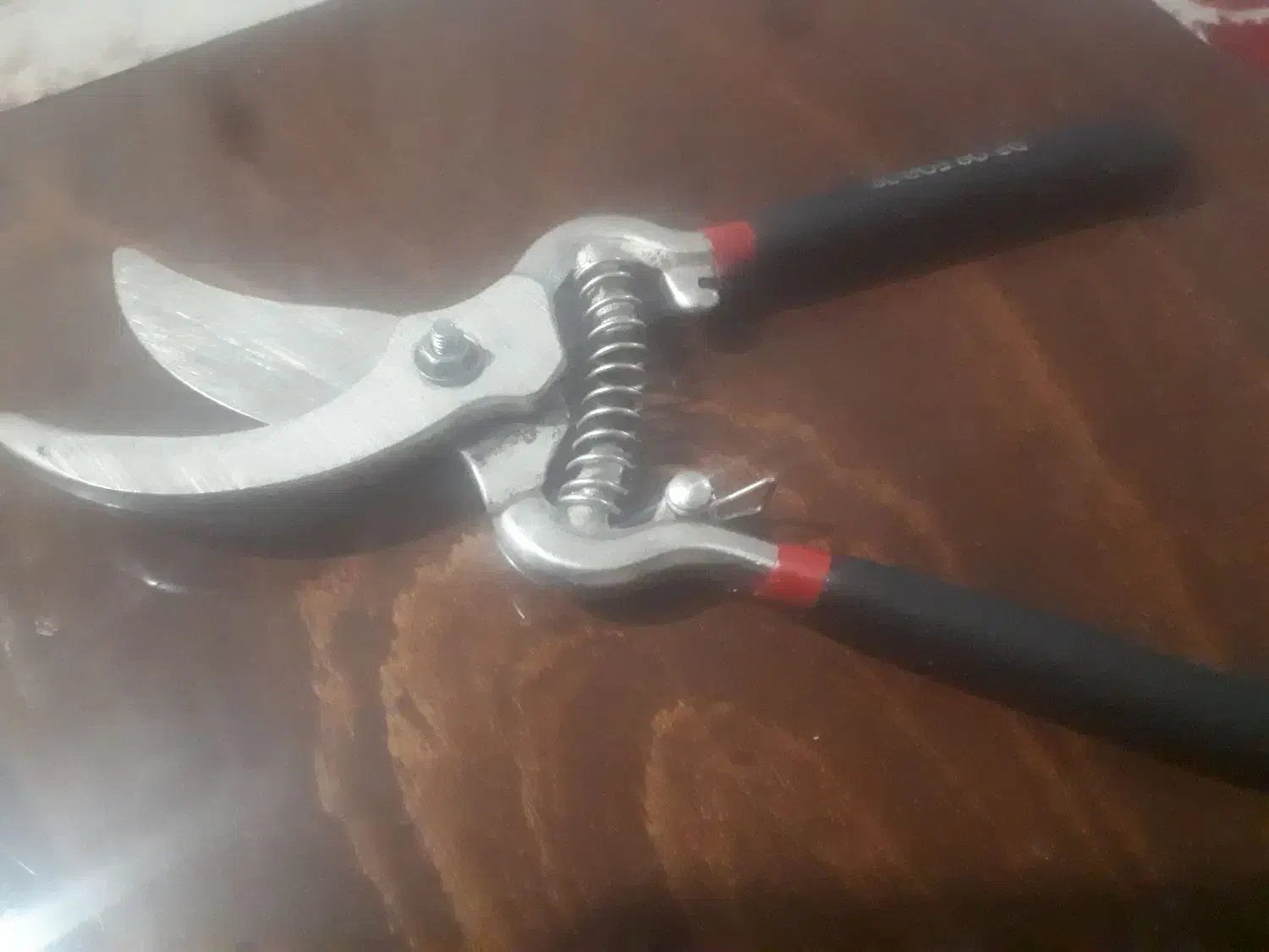 قیچی باغچین|ابزارآلات|کوه چنار, |دیوار