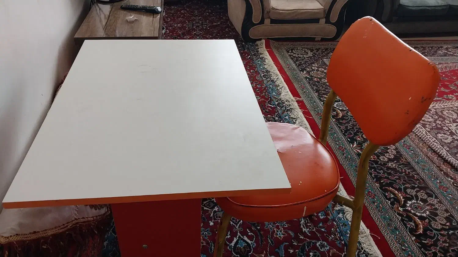 میز وصندلی کامپوتر و  تحریر|میز تحریر و کامپیوتر|ابهر, |دیوار