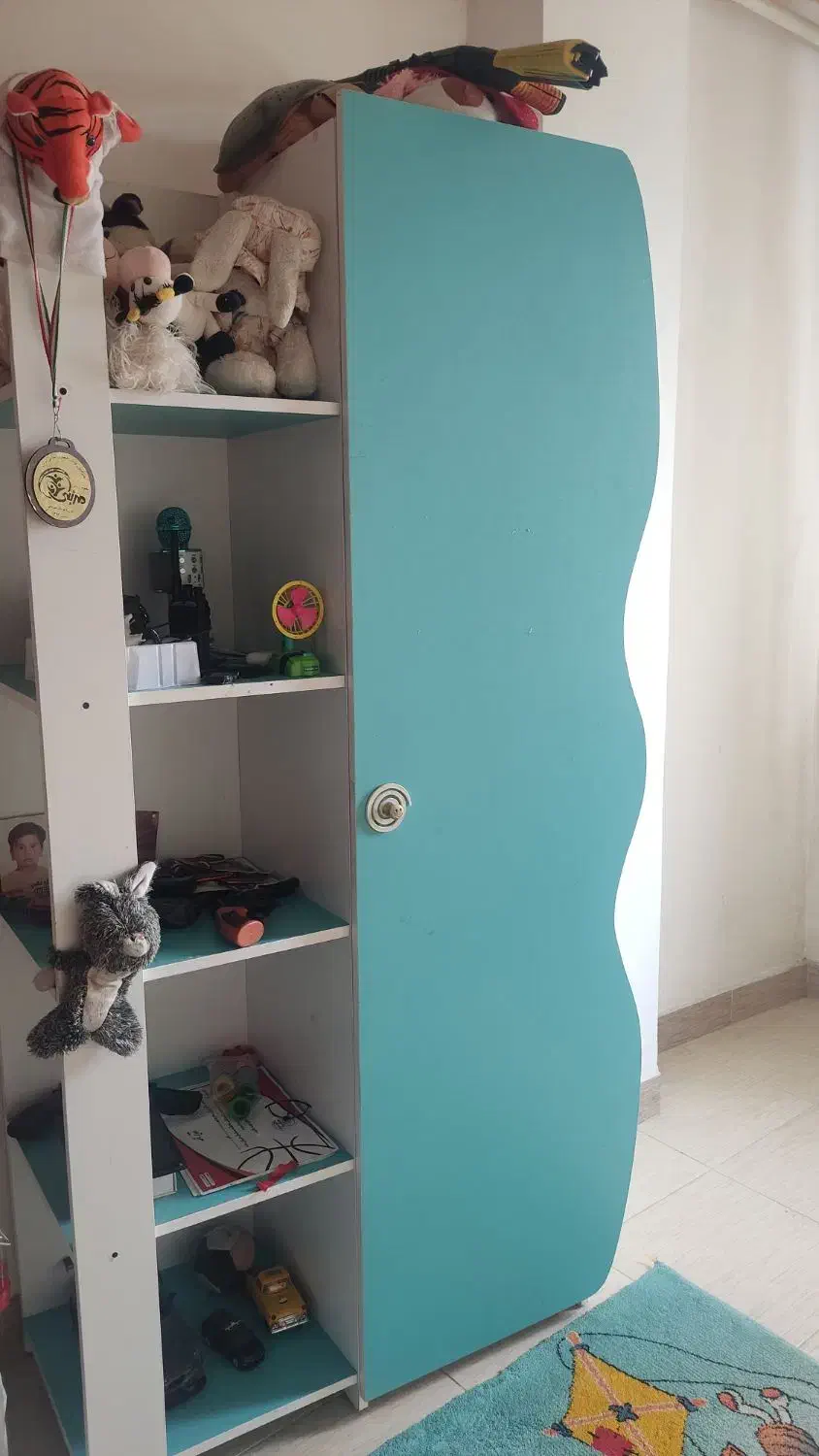 تخت و کمد کودک|تخت و سرویس خواب|رشت, کوی مهر|دیوار