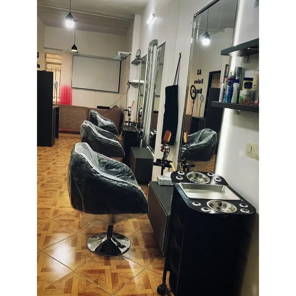 تجهیزات سالن|آرایشگاه و سالن‌های زیبایی|پردیس, فاز ۲|دیوار